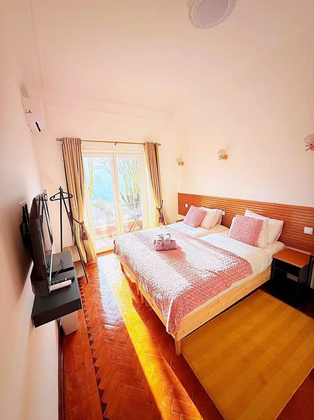 Happy Sintra Inn Bagian luar foto